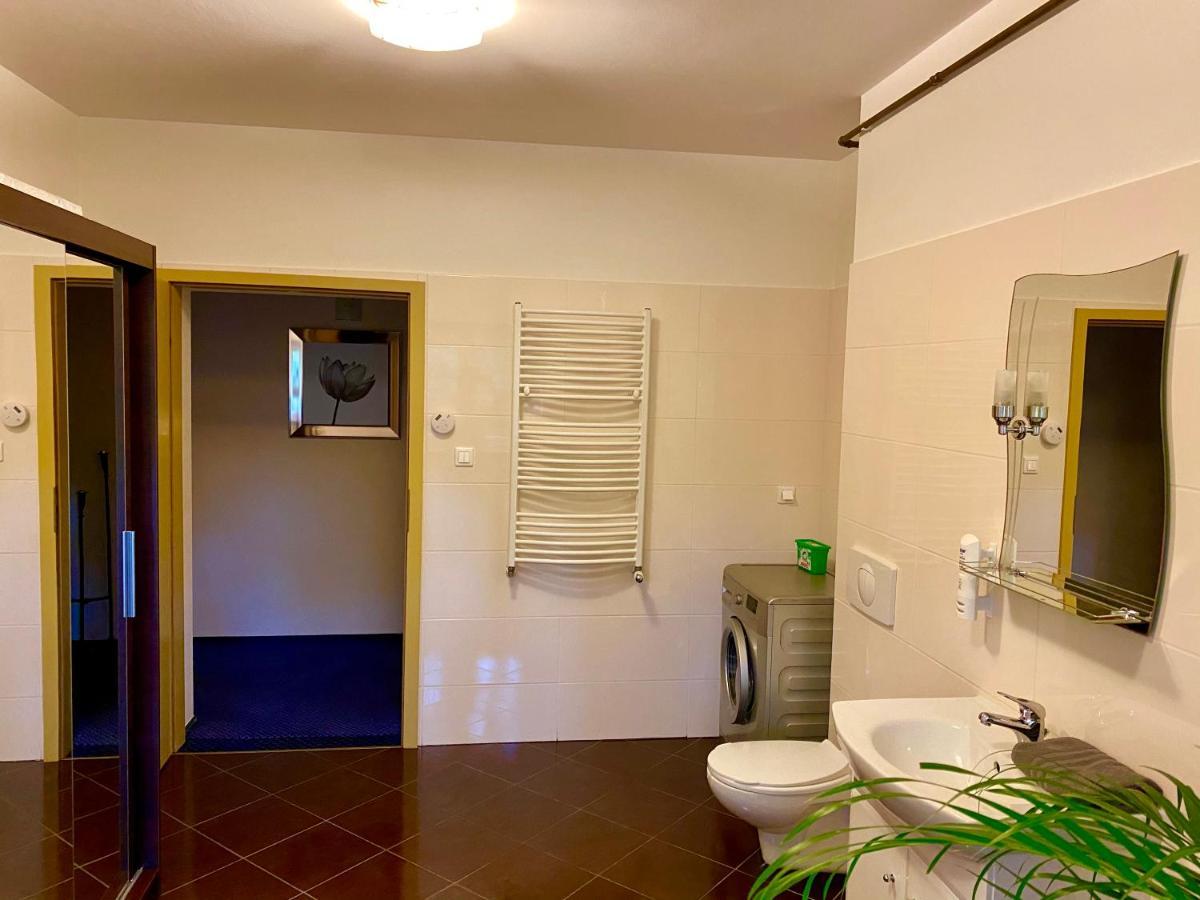 Las Slupski Premium Apartament Nr6 Wifi Netflix Smart Tv50 Two Bedrooms Two Extra Large Double Beds Up To 6 People Full Pleasure Quality Stay (Adults Only) ภายนอก รูปภาพ